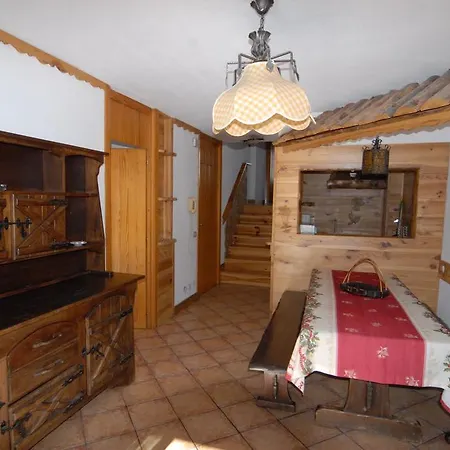 Апартаменти Cromotherapy *