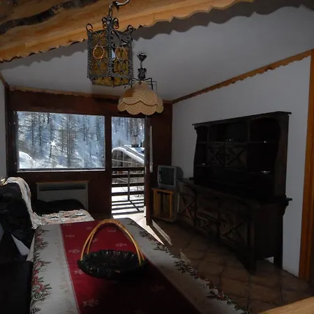 Апартаменти Cromotherapy Брей-Червінія